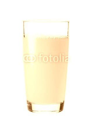 Process of pouring orange juice into a glass