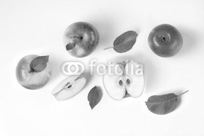 whole and cut apples