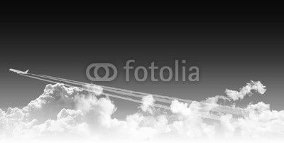 飛行機　ジェット機　空　背景
