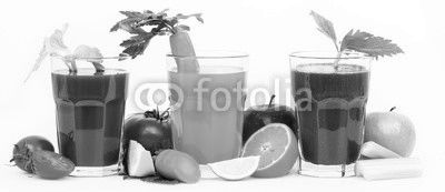 Healthy fruit and vegetable juices and smoothies
