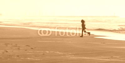 child girl runs