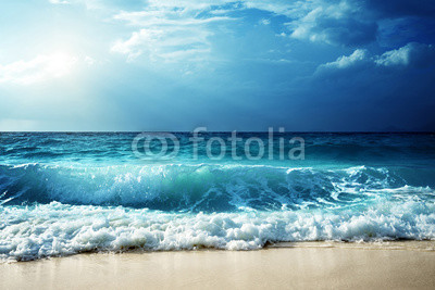 waves at Seychelles beach