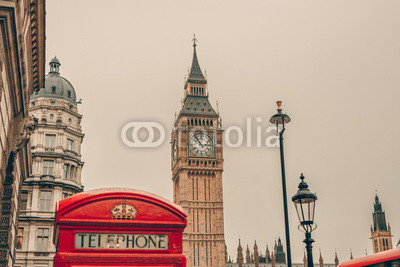 Big Ben in London, England and famous red telephone cabin