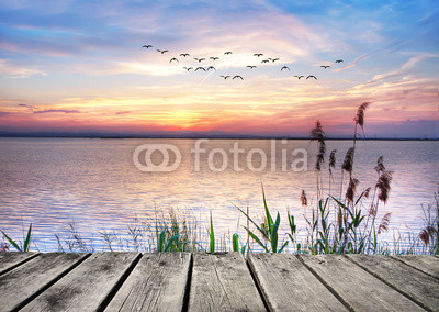 el lago de las nubes de colores