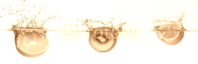 verschiedene obstsorten im wasser