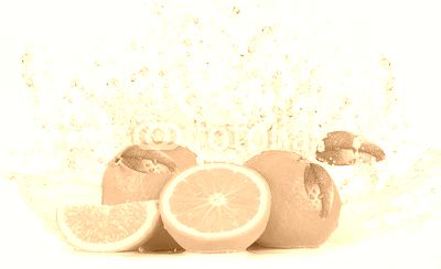 Oranges with Water splashes
