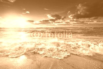 Beautiful sunrise over the sea