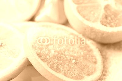 lemon with sugar